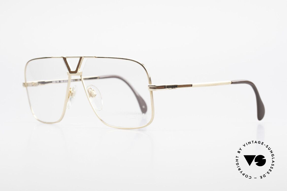 Cazal 725 Rare Vintage 80er Herrenbrille, feiner Doppelsteg für den eleganten Gentleman, Passend für Herren