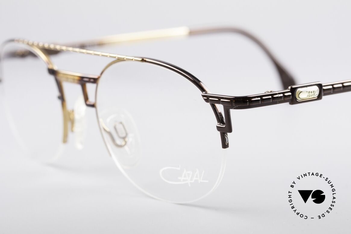 Cazal 764 Echte 90er Vintage Brille, halb rahmenlos und sehr angenehm zu tragen, Passend für Herren