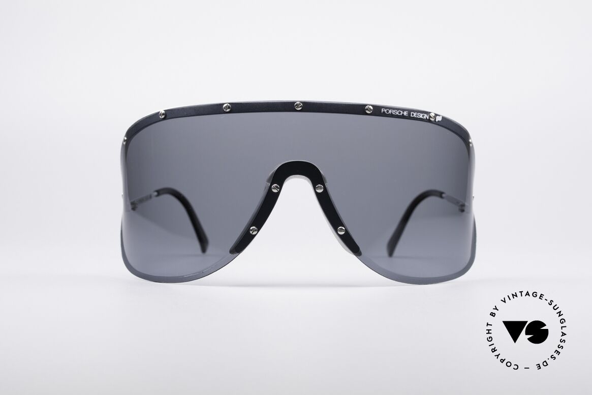 Porsche 5620 Yoko Ono Sonnenbrille Silber, Model 5620: riesige Scheibe für den besonderen Auftritt, Passend für Herren und Damen