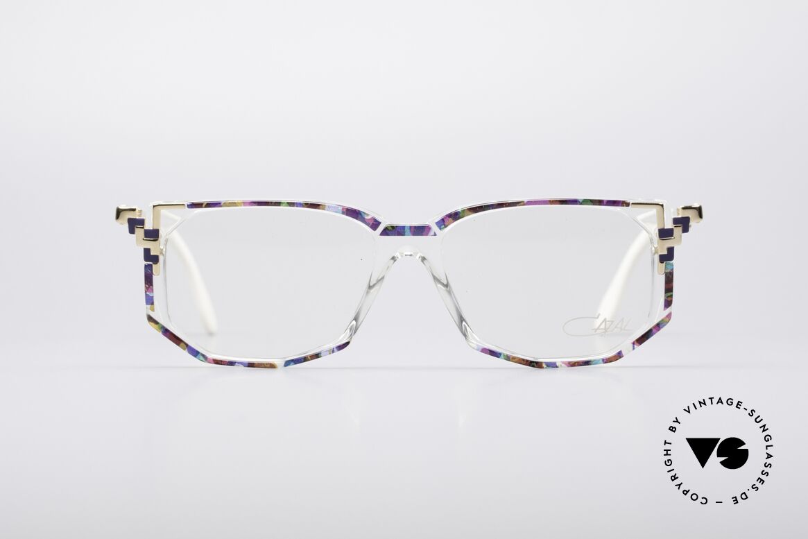 Cazal 357 90er Vintage Designer Brille, farbenfrohe vintage Cazal Designerbrille der 1990er, Passend für Damen