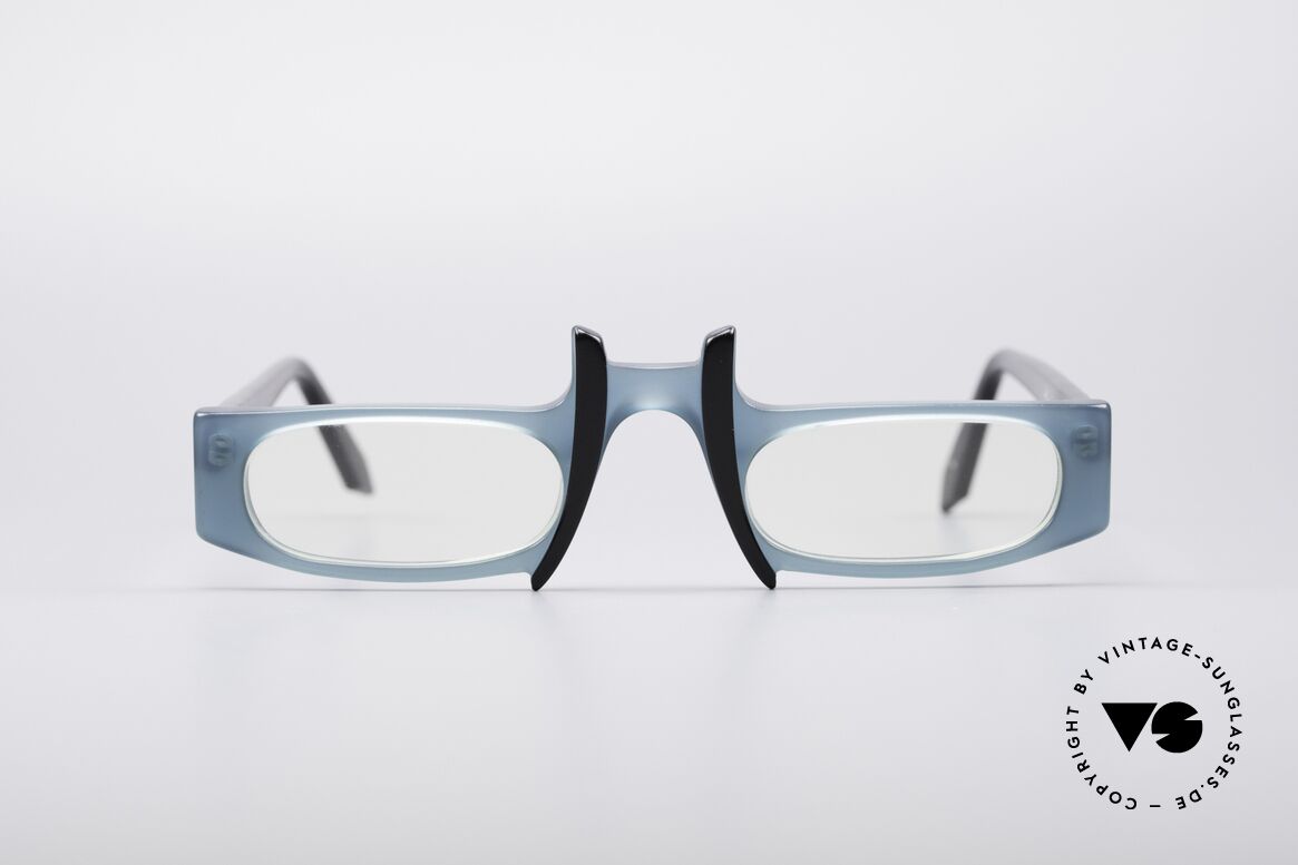 Theo Belgium Tobus Kleine 90er Brille, Theo Belgium:die eigenwilligste Brillenmarke, weltweit, Passend für Herren und Damen