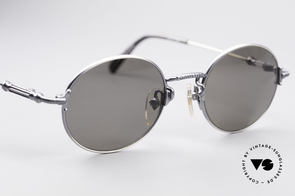 Jean Paul Gaultier 55-6109 Kleine Brille Polarisierend, unbenutzt (wie alle unsere vintage GAULTIER Brillen), Passend für Herren und Damen