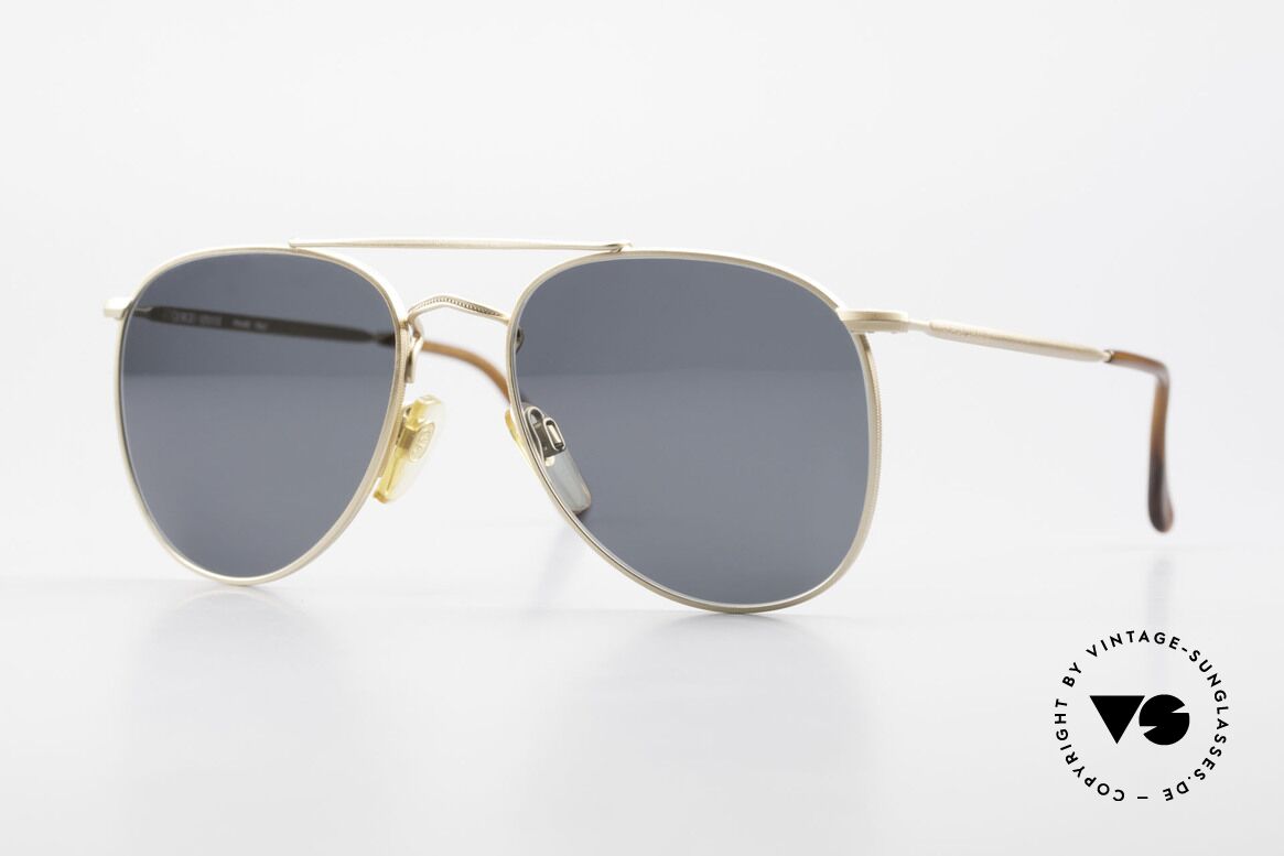 Giorgio Armani 149 Kleine Aviator Sonnenbrille, schlichter, mattgoldener Rahmen mit Doppelbrücke, Passend für Herren und Damen