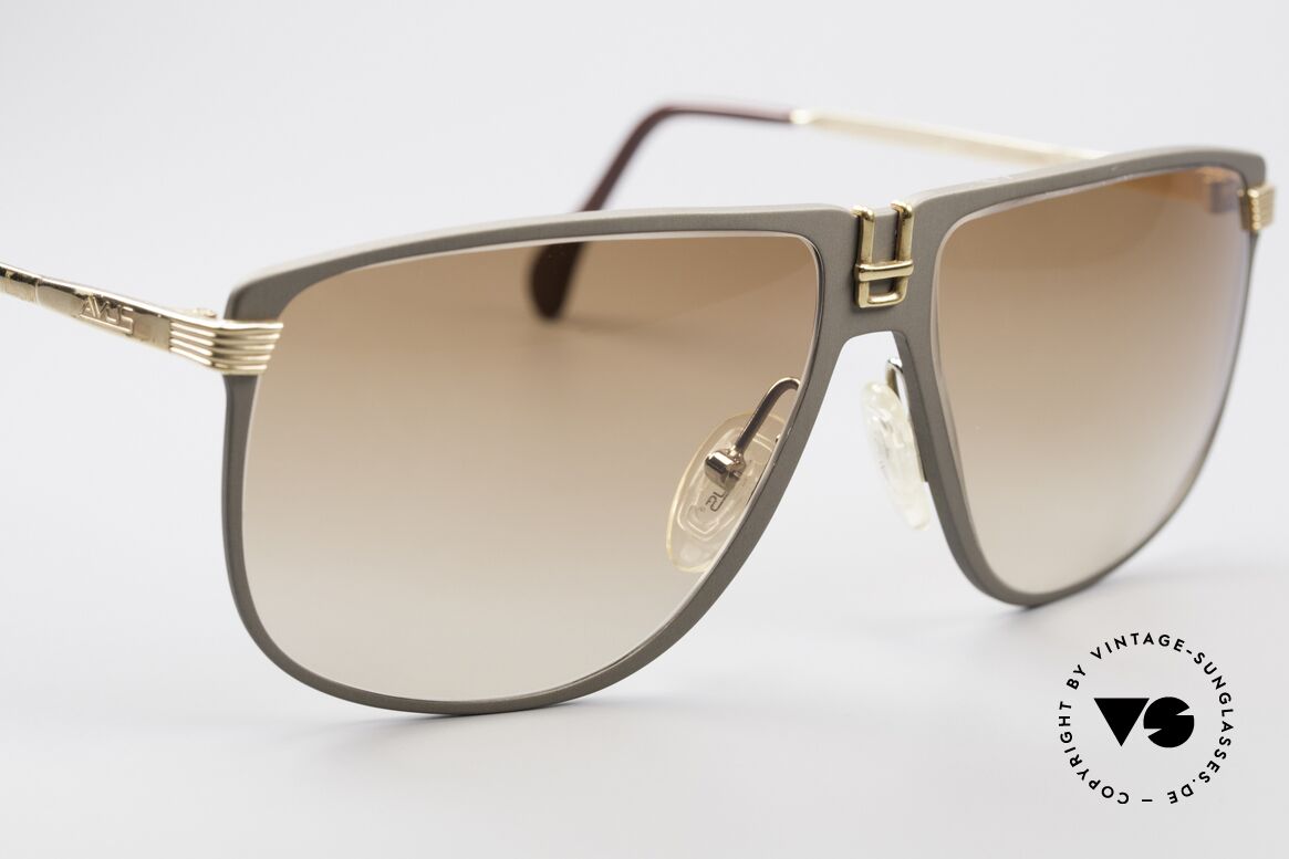 AVUS 210-30 West Germany Sonnenbrille, ungetragen (wie alle unsere seltenen Avus Sonnenbrillen), Passend für Herren