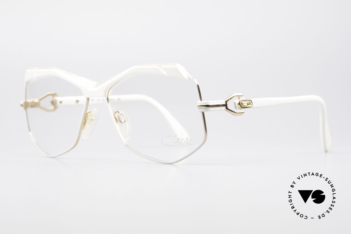 Cazal 230 80er Hip Hop Vintage Brille, Handarbeit aus Passau (FRAME W.GERMANY), Passend für Damen