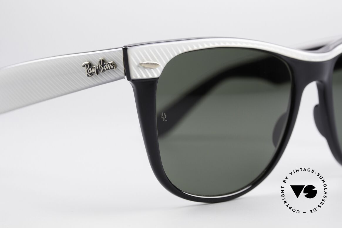 Ray Ban Wayfarer II Der Sonnenbrillen Klassiker, KEINE retro Sonnenbrille, 100% vintage Original, Passend für Herren und Damen
