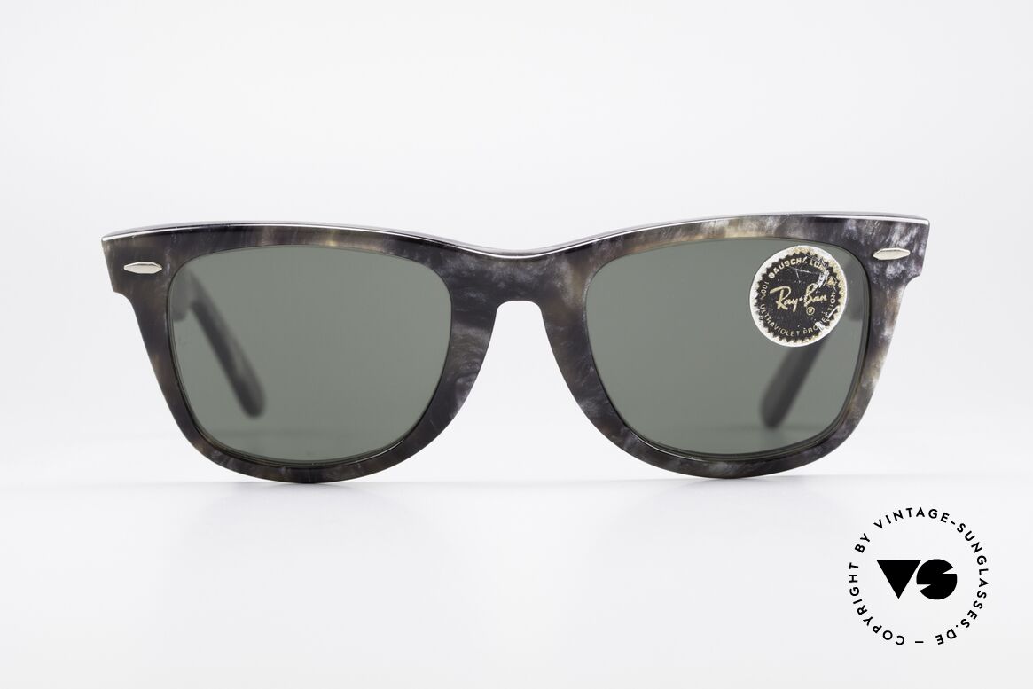 Ray Ban Wayfarer I Limited Edition Gray Frost, in den 80ern getragen v. Don Johnson in 'Miami Vice', Passend für Herren und Damen
