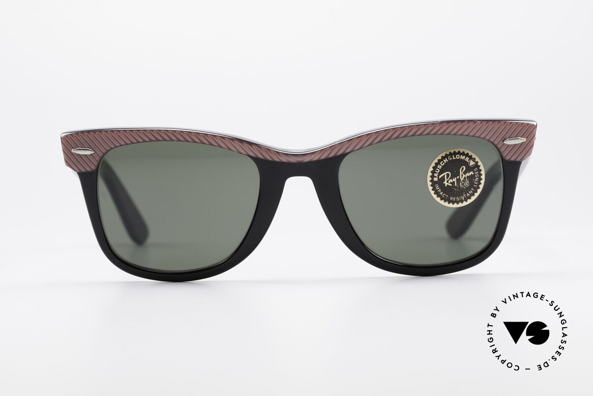 Ray Ban Wayfarer I Original B&L Wayfarer USA, WAYFARER = der Ray Ban Klassiker 'made in USA', Passend für Damen Ray Ban Wayfarer I Original B&L Wayfarer USA, WAYFARER = der Ray Ban Klassiker 'made in USA', Passend für Damen