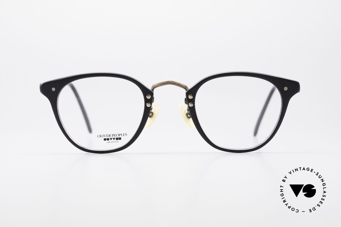 Oliver Peoples OP507 80er Unisex Designer Brille, vintage 80er Jahre Brillenfassung von Oliver Peoples, Passend für Herren und Damen