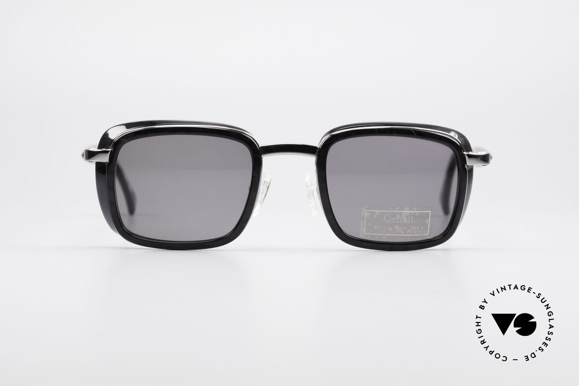 Alain Mikli 3122 / 8033 Eckige Designer Sonnenbrille, eckige 90er Designer-Sonnenbrille von Alain MIKLI, Passend für Herren und Damen Alain Mikli 3122 / 8033 Eckige Designer Sonnenbrille, eckige 90er Designer-Sonnenbrille von Alain MIKLI, Passend für Herren und Damen