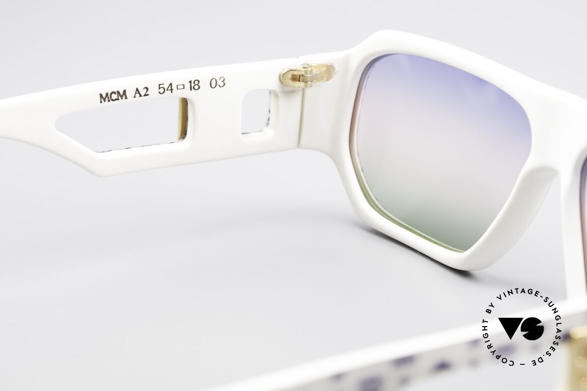 MCM München A2 80er Designer Sonnenbrille, ungetragen (wie alle unsere MCM Sonnenbrillen), Passend für Herren und Damen
