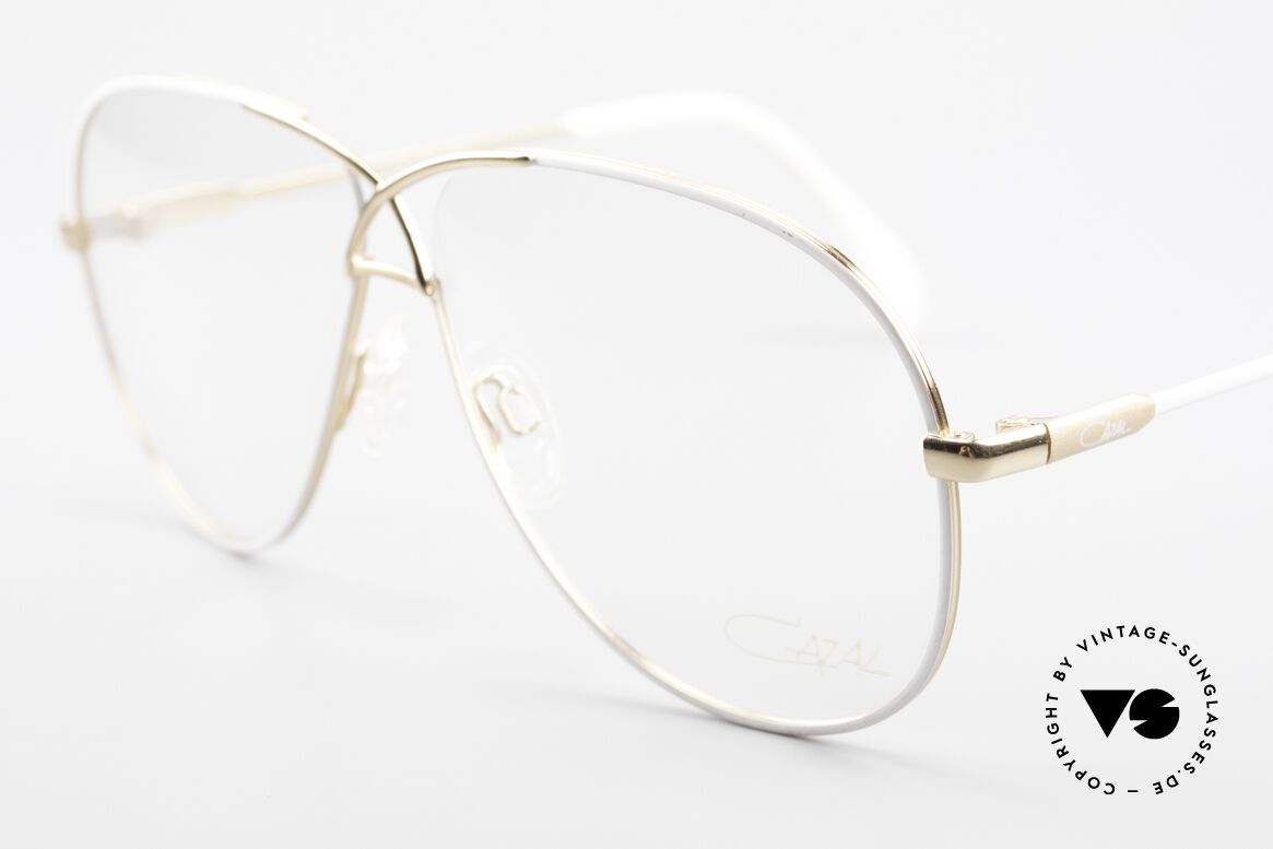 Cazal 728 Vintage Aviator Brille 80er, edle, geschwungene Optik in zeitlosem Farbton, Passend für Herren und Damen