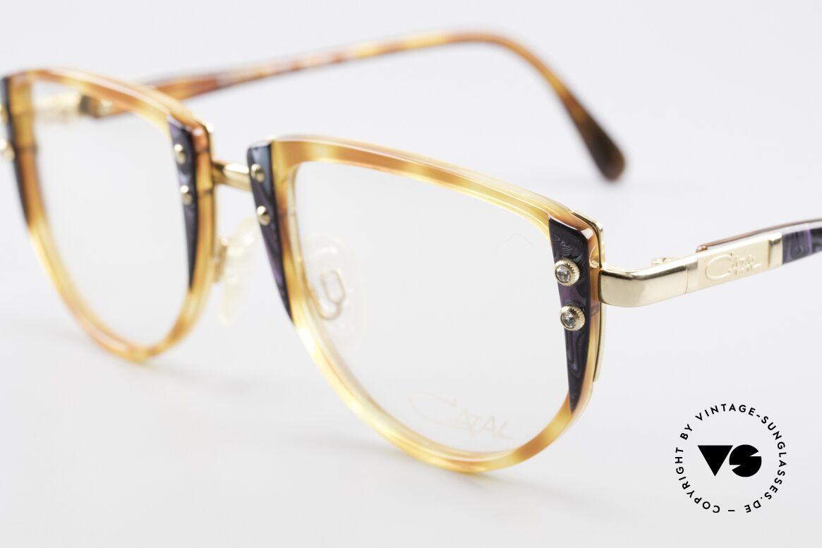 Cazal 332 90er Vintage Cazal Brille OG, ungetragen (wie alle unsere vintage Cazal Brillen), Passend für Damen