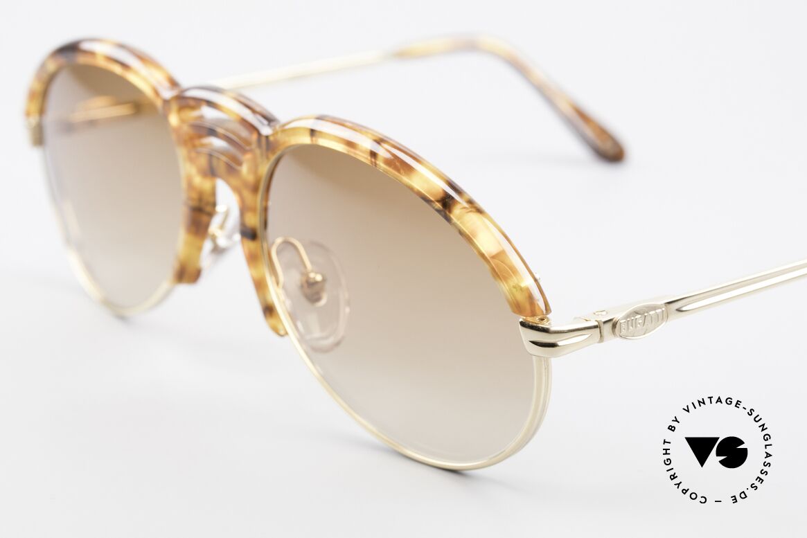 Bugatti 15287 Bernstein Optik Sonnenbrille, höchster Tragekomfort durch beste Verarbeitung, Passend für Herren