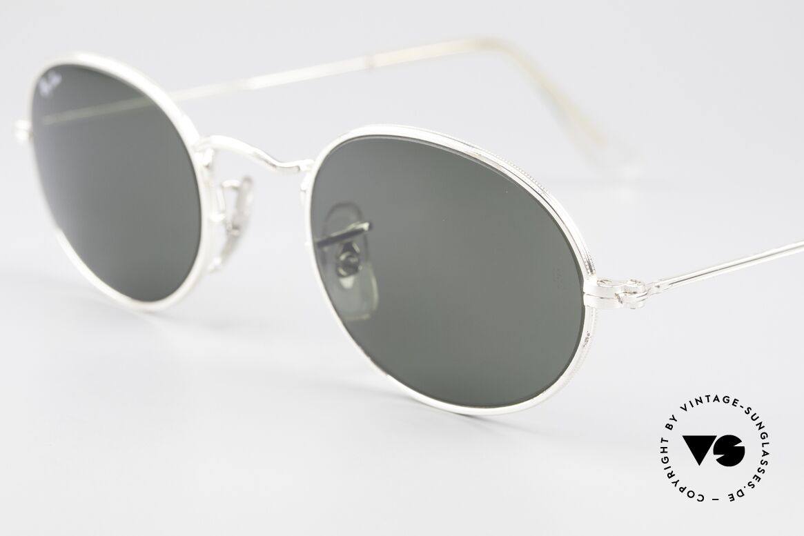 Ray Ban Classic Style I Ovale B&L USA Sonnenbrille, ungetragen (wie alle unsere vintage USA Ray Bans), Passend für Herren und Damen