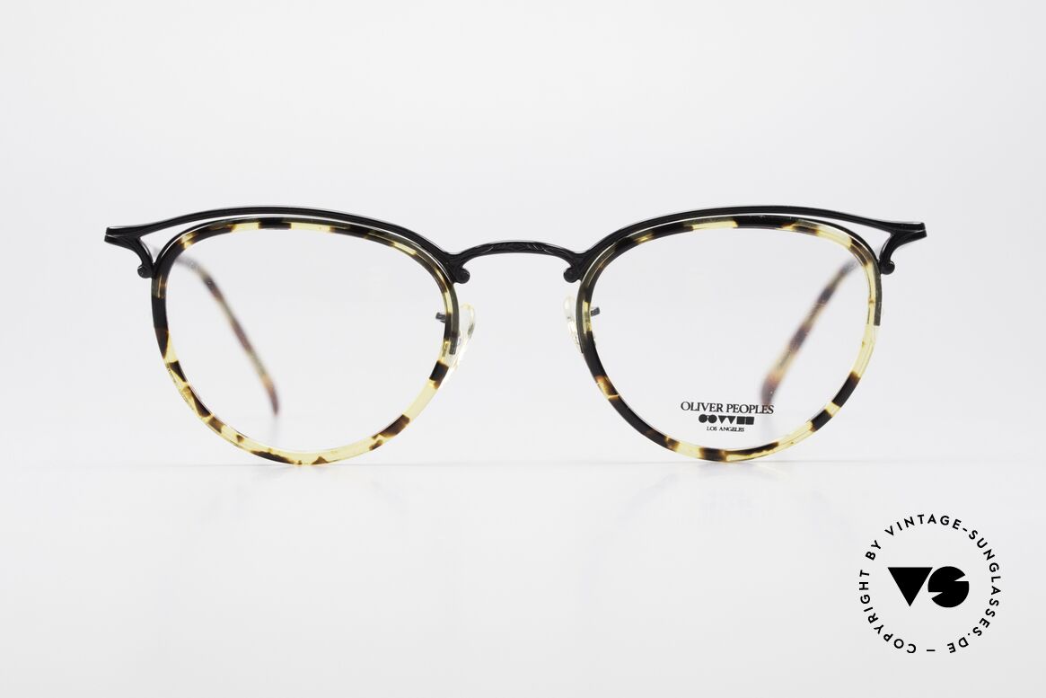 Oliver Peoples OP79 80er Designer Vintage Brille, vintage 80er Jahre Brillenfassung von Oliver Peoples, Passend für Herren und Damen