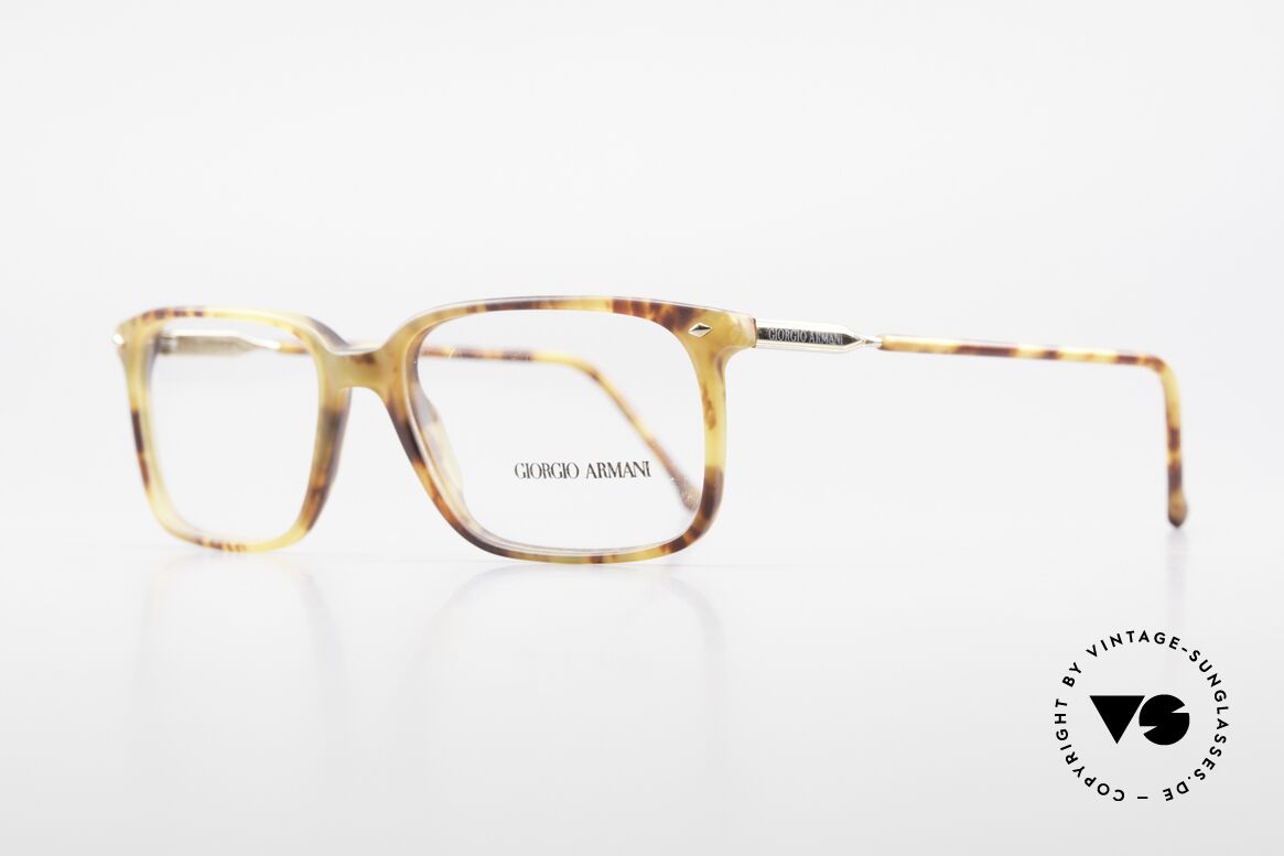 Giorgio Armani 332 Eckige Vintage Fassung 80er, tolle Kombination aus Qualität, Design und Komfort, Passend für Herren