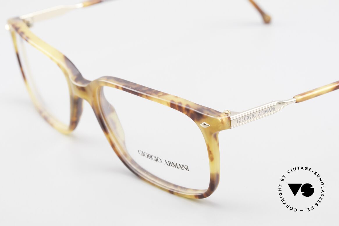 Giorgio Armani 332 Eckige Vintage Fassung 80er, ungetragen (wie all unsere Armani Design-Klassiker), Passend für Herren