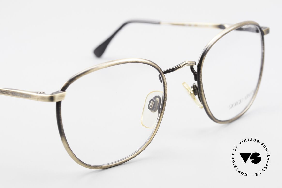 Giorgio Armani 150 Klassische Herrenbrille 80er, ungetragen; wie all unsere 80er Jahre Designklassiker, Passend für Herren
