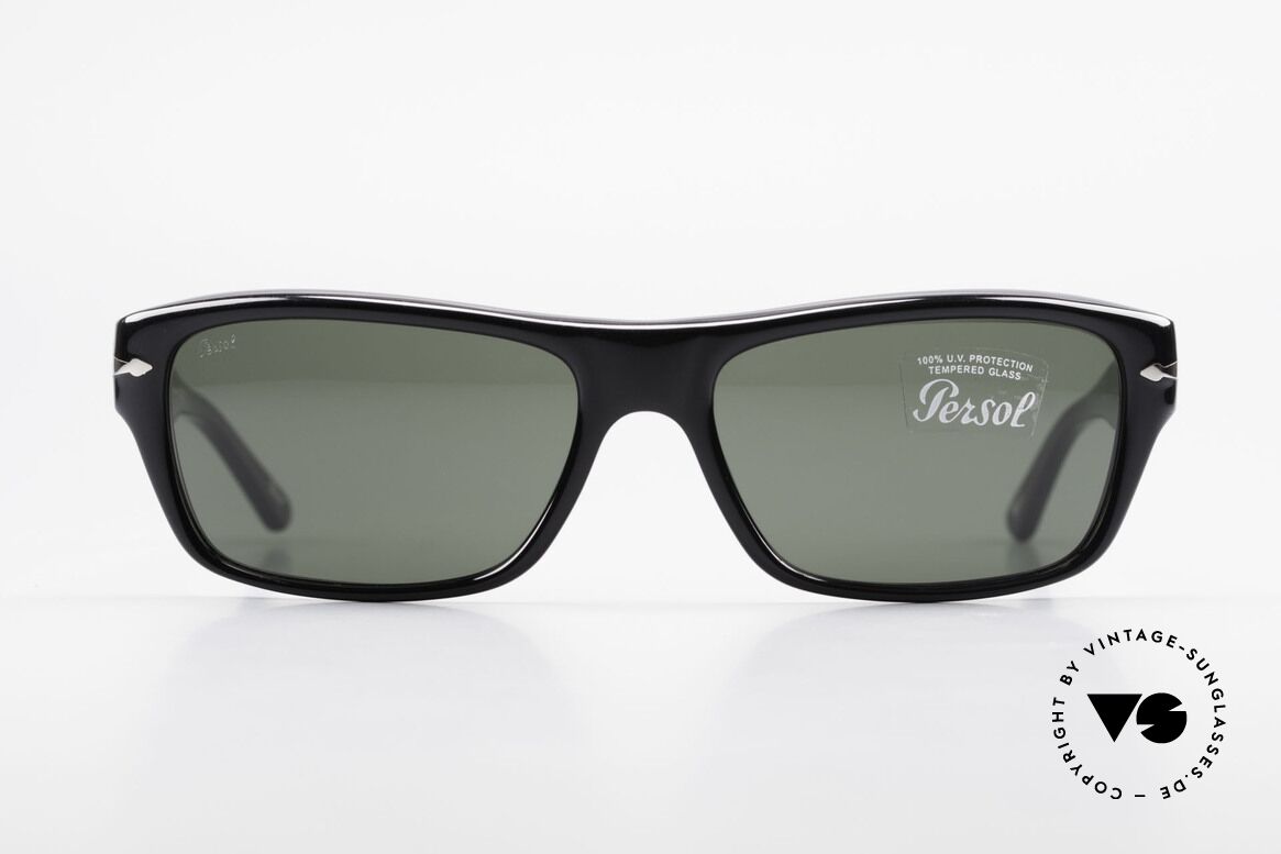 Persol 2903 Sportliche Herren Brille, Modell 2903: sehr sportliche PERSOL Sonnenbrille, Passend für Herren Persol 2903 Sportliche Herren Brille, Modell 2903: sehr sportliche PERSOL Sonnenbrille, Passend für Herren