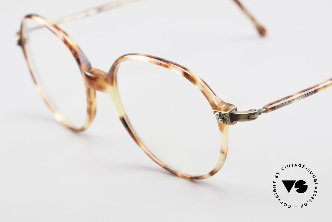 Giorgio Armani 334 Vintage Brillenfassung Rund, tolle Kombination aus Qualität, Design und Komfort, Passend für Herren und Damen