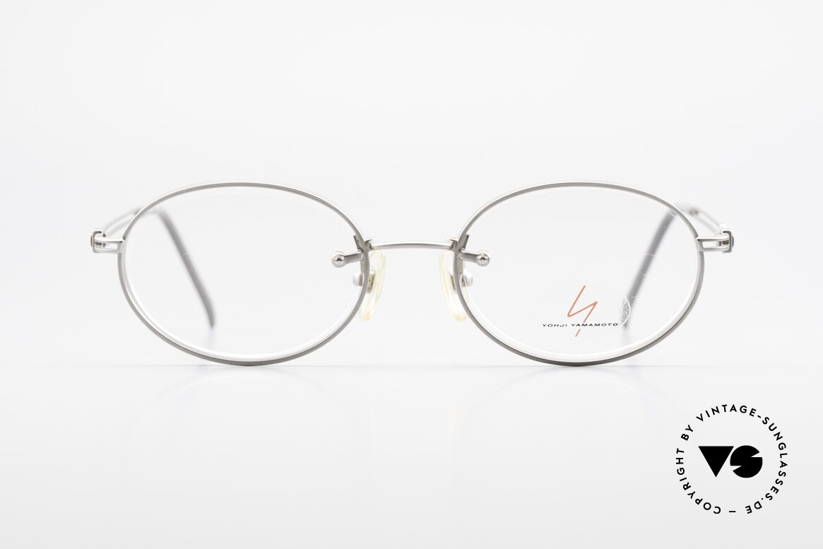 Yohji Yamamoto 51-5107 Titanium Designerbrille Oval, rare 90er vintage Designer-Brille von Yohji Yamamoto, Passend für Herren und Damen