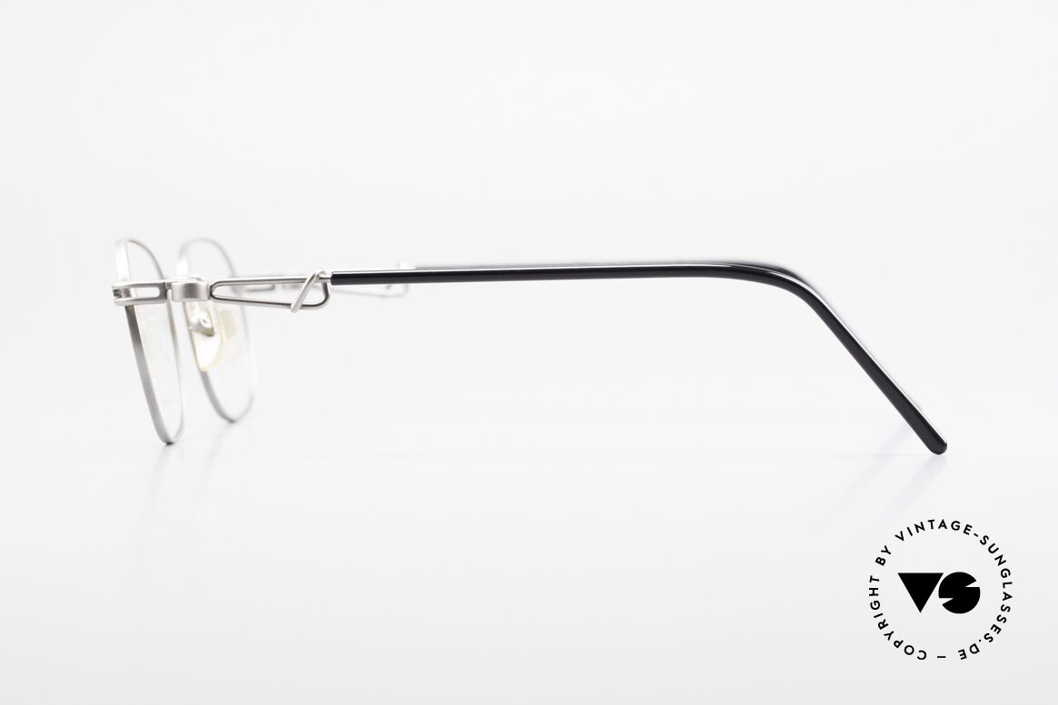Yohji Yamamoto 51-4113 Titan Designerbrille Vintage, ungetragen (wie alle unsere alten Yamamoto Brillen), Passend für Herren und Damen