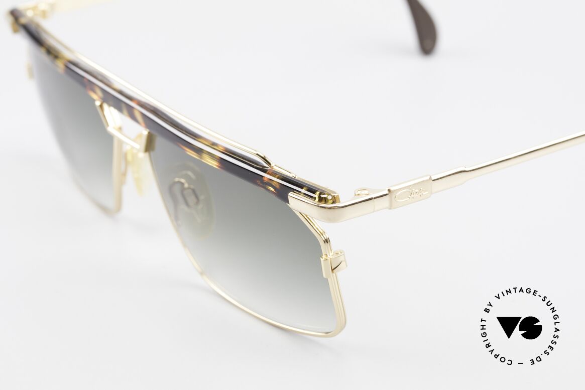 Cazal 752 90er Vintage Sonnenbrille Rar, tolle Metallarbeiten und außergewöhnlicher Look, Passend für Herren