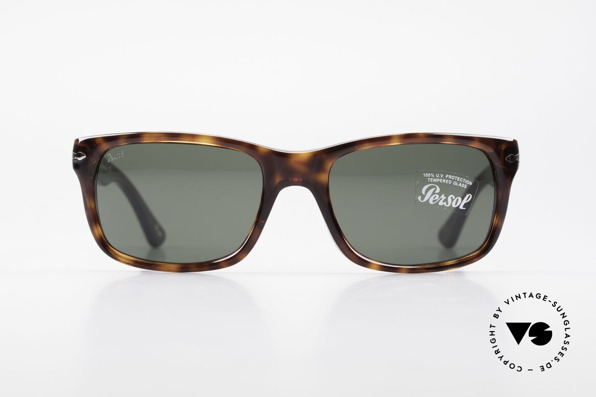 Persol 3048 Zeitlose Designer-Sonnenbrille, Persol 3048: klassisch markante Designer-Sonnenbrille, Passend für Herren und Damen