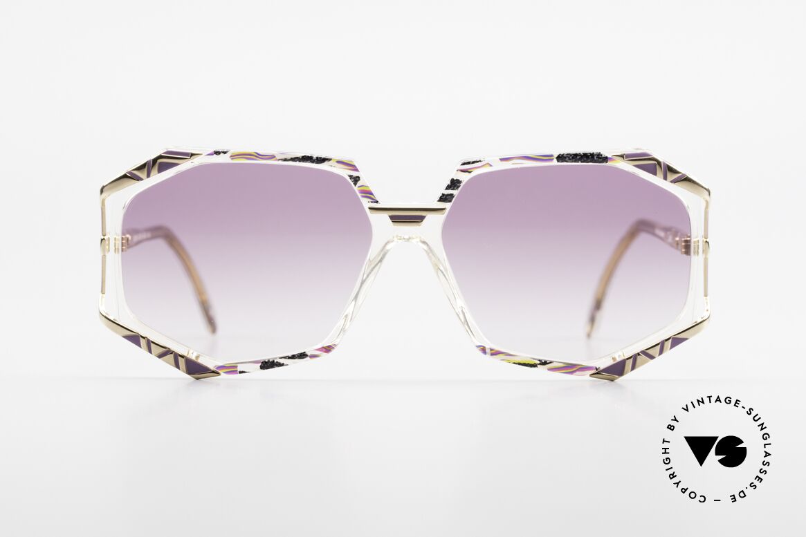 Cazal 355 Aussergewöhnliche 90er Cazal, vintage Cazal Designerbrille aus den frühen 90ern, Passend für Damen