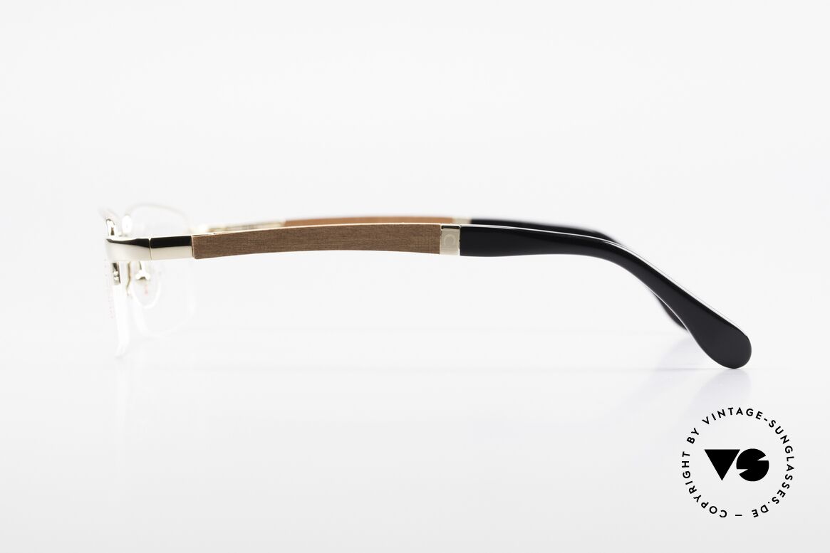 Bugatti 547 Padouk Edelholz Brille Gold M, flexible Federscharniere für eine optimale Passform, Passend für Herren