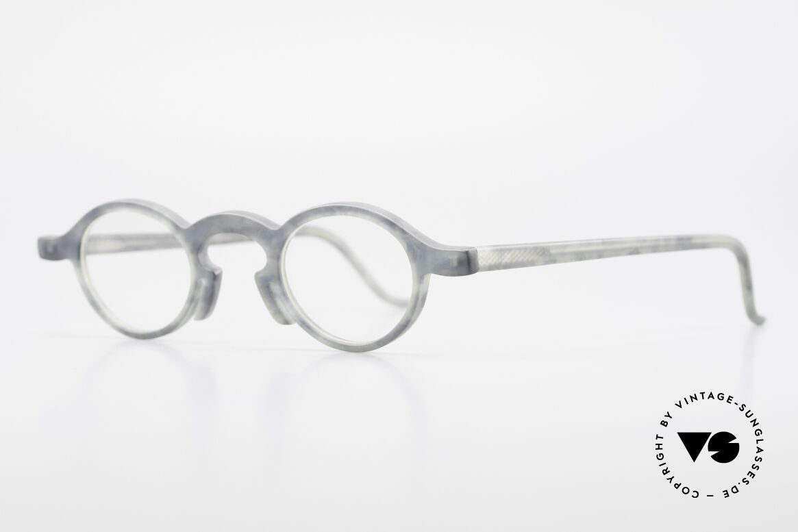 Theo Belgium Phone Interessantes Brillenmuster, gemacht für die 'Avantgarde' und für Individualisten, Passend für Herren und Damen
