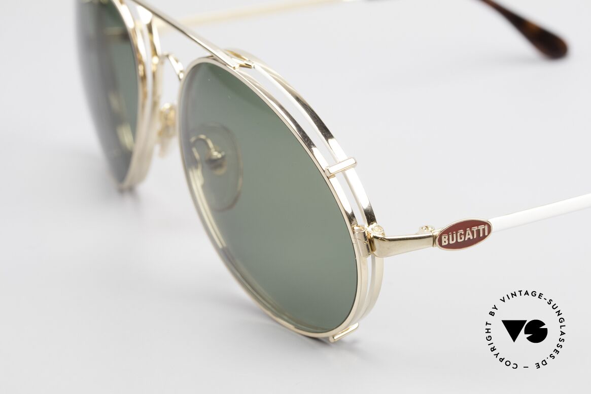 Bugatti 65987 80er Vintage Brille Mit Clip On, Fassung vergoldet/weiss mit roten Logos, Gr. 56, Passend für Herren