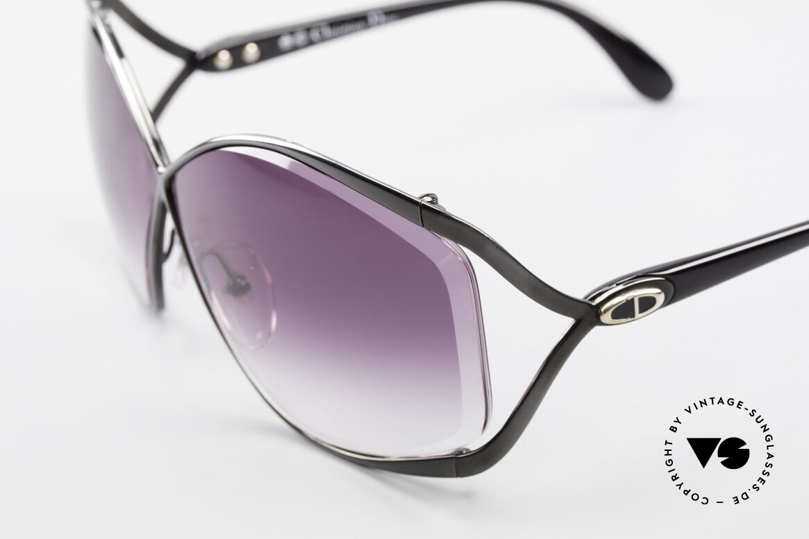 Christian Dior 2056 80er Butterfly Sonnenbrille, ungetragenes Einzelstück inklusive orig. Etui von Dior, Passend für Damen