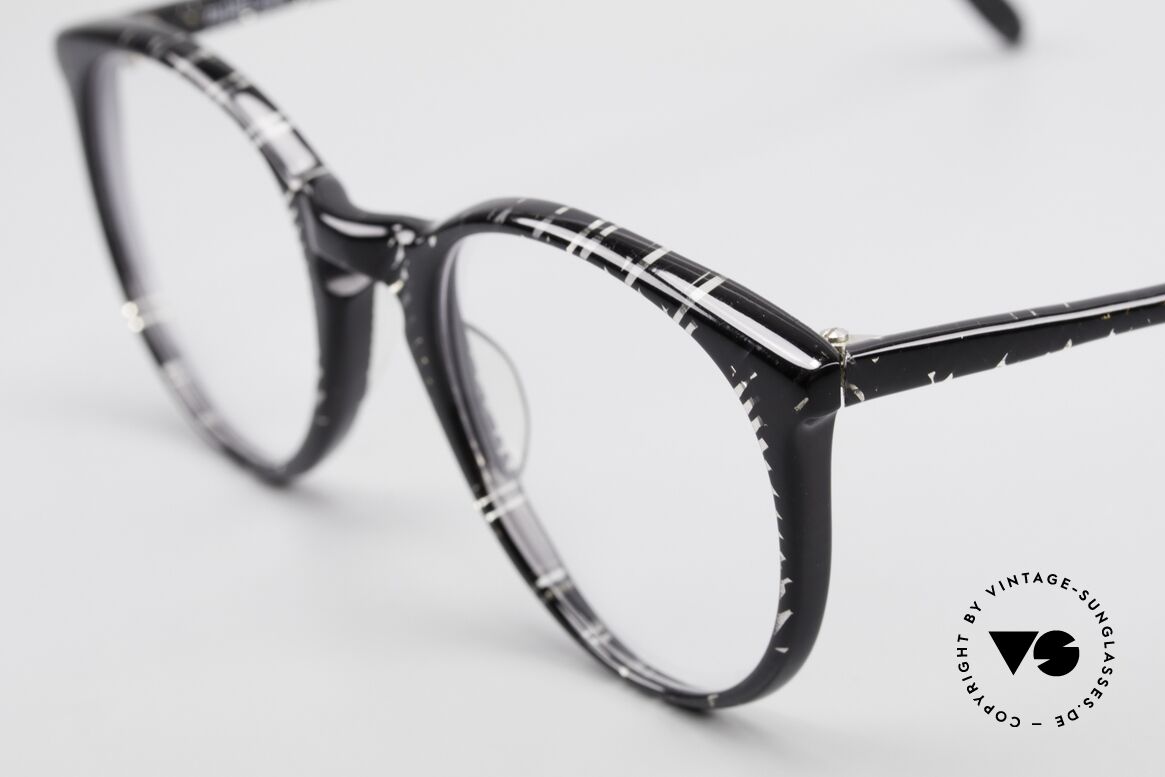 Alain Mikli 901 / 299 Panto Brille Schwarz Kristall, ungetragen (wie alle unsere 1980er vintage Brillen), Passend für Herren und Damen