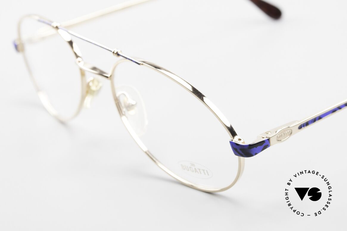 Bugatti 14818 Vergoldete 80er Vintage Brille, noble Rahmenlackierung: dunkelblau-schwarz / gold, Passend für Herren