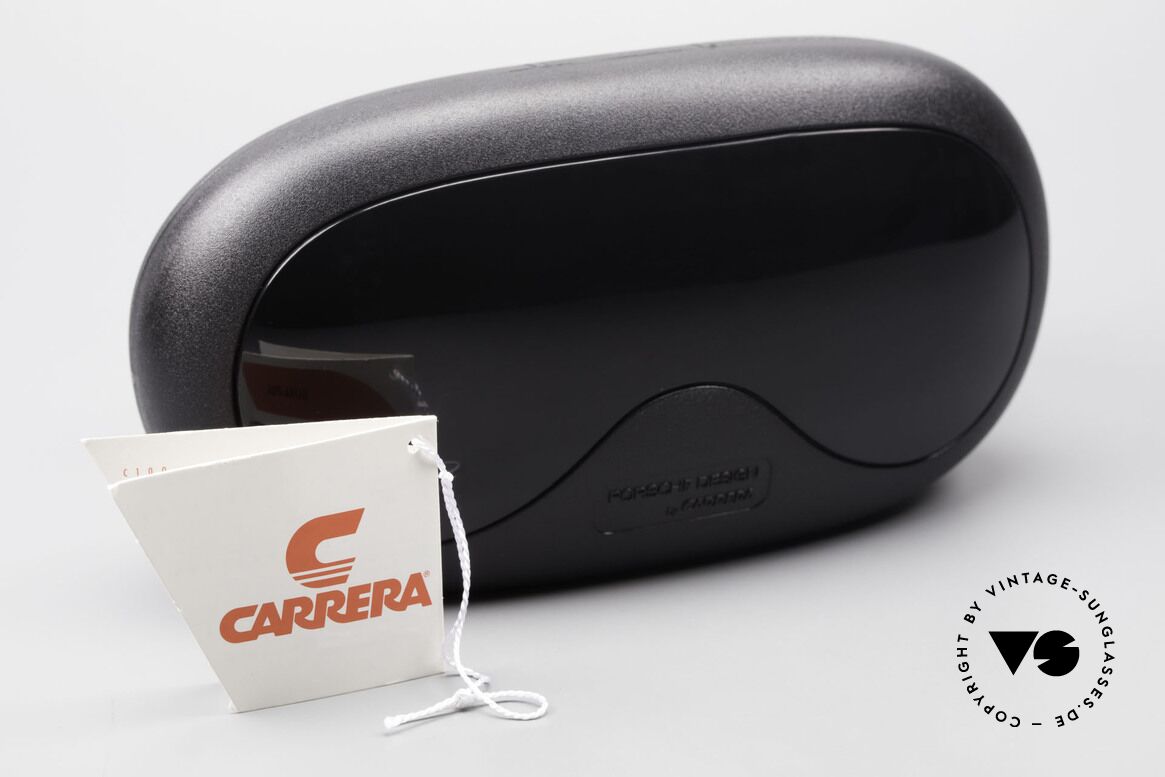 Carrera 5512 80er Don Johnson Sonnenbrille, sehr massiv, dennoch komfortabel dank OPTYL-Material, Passend für Herren