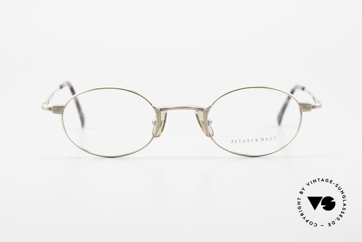 Freudenhaus Zaki Ovale Titan Vintage Brille, vintage Brillenfassung von FREUDENHAUS, München, Passend für Herren und Damen