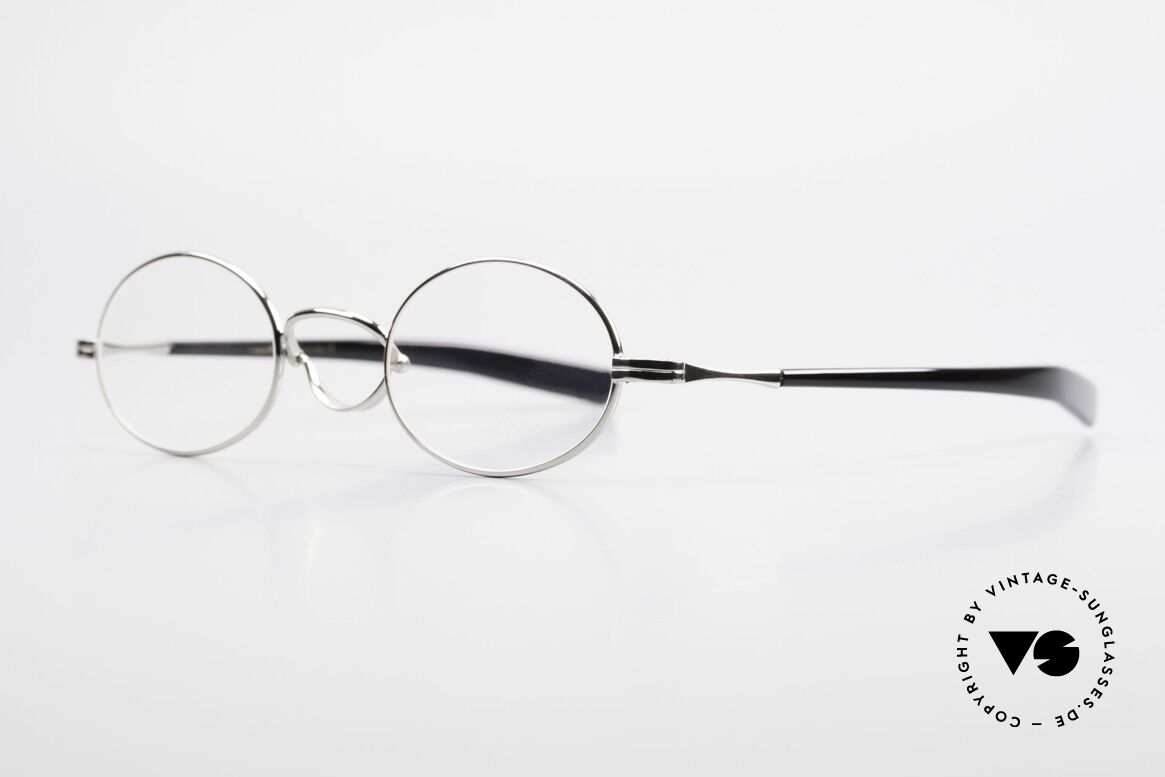 Lunor Swing A 33 Oval Vintage Brille Mit Schwenksteg, bekannt für den W-Steg und die schlichten Formen, Passend für Herren und Damen