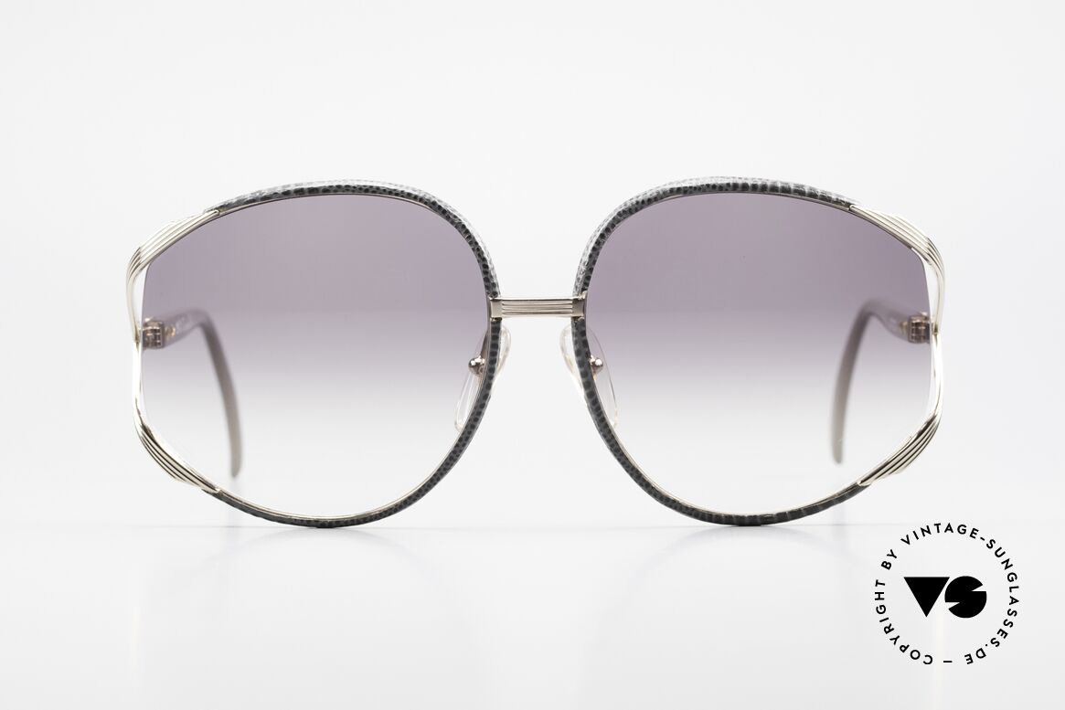 Christian Dior 2250 Rihanna Leder Sonnenbrille, sehr feminines, elegantes Design mit riesigen Gläsern, Passend für Damen