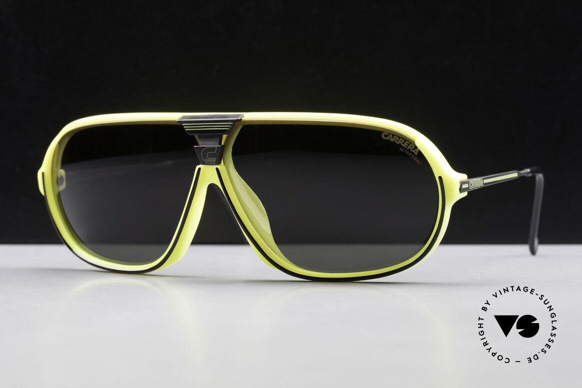 Carrera 5416 80's Sonnenbrille Polarisierend, mit Carrera Wechselgläsern & original Carrera Etui, Passend für Herren