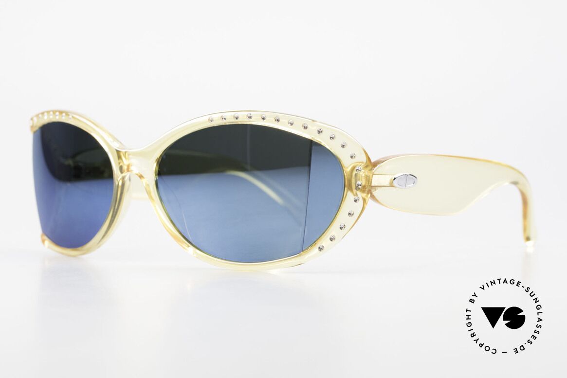 Christian Dior 2439 Strass Sonnenbrille Kristall, der Optyl-Kunststoff scheint einfach nicht zu altern, Passend für Damen
