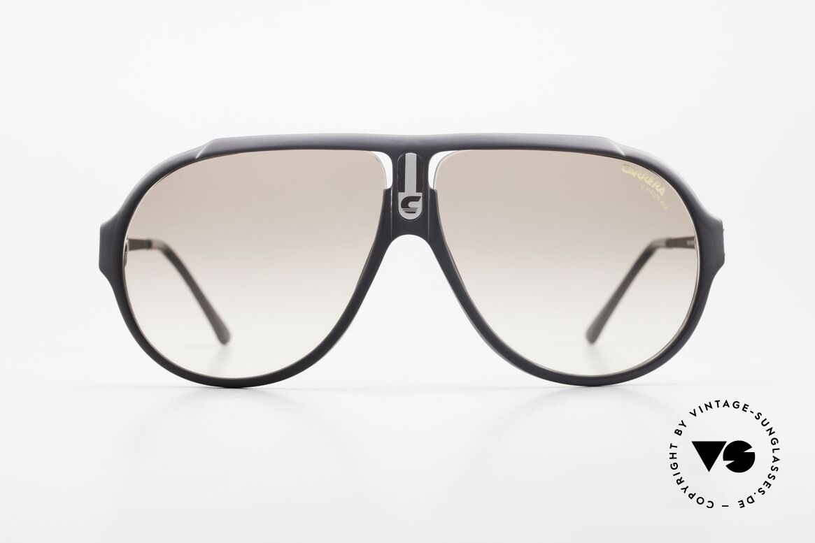 Carrera 5565 Alte Sonnenbrille 80er Vintage, Carrera 5565: ein absoluter Klassiker aus den 80ern, Passend für Herren und Damen