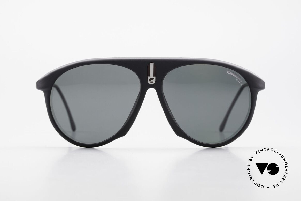 Carrera 5427 80er Sportbrille Polarisierend, ultraleichter Rahmen aus genialem Optyl-Material, Passend für Herren und Damen