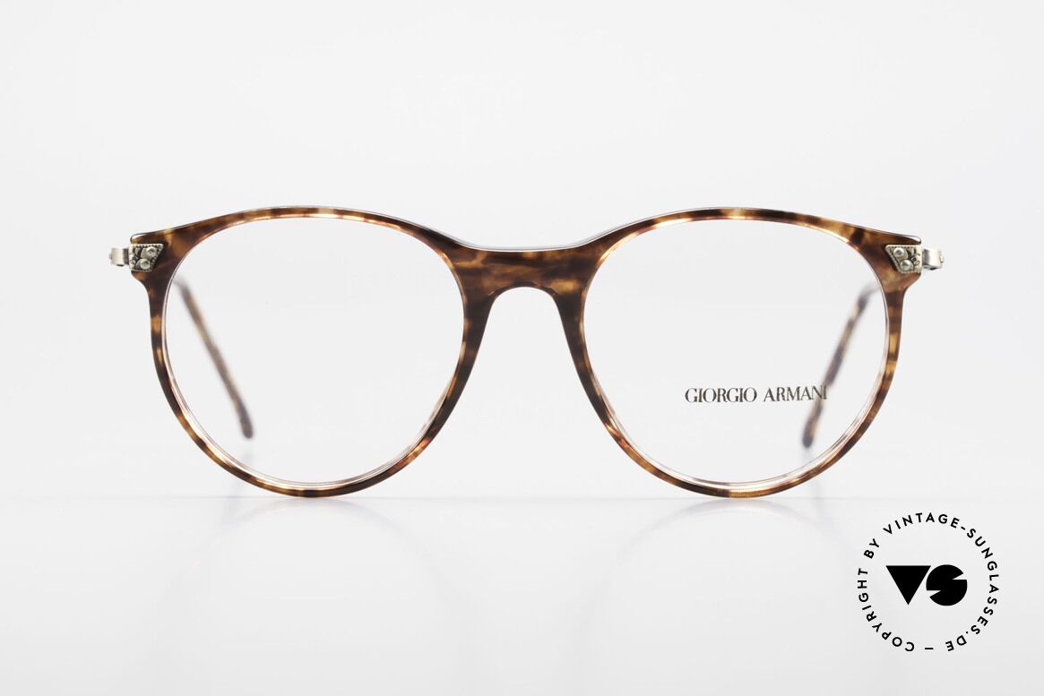 Giorgio Armani 330 Echte Vintage Brille Unisex, klassisch, zeitlos, elegant = charakteristisch für GA, Passend für Herren und Damen