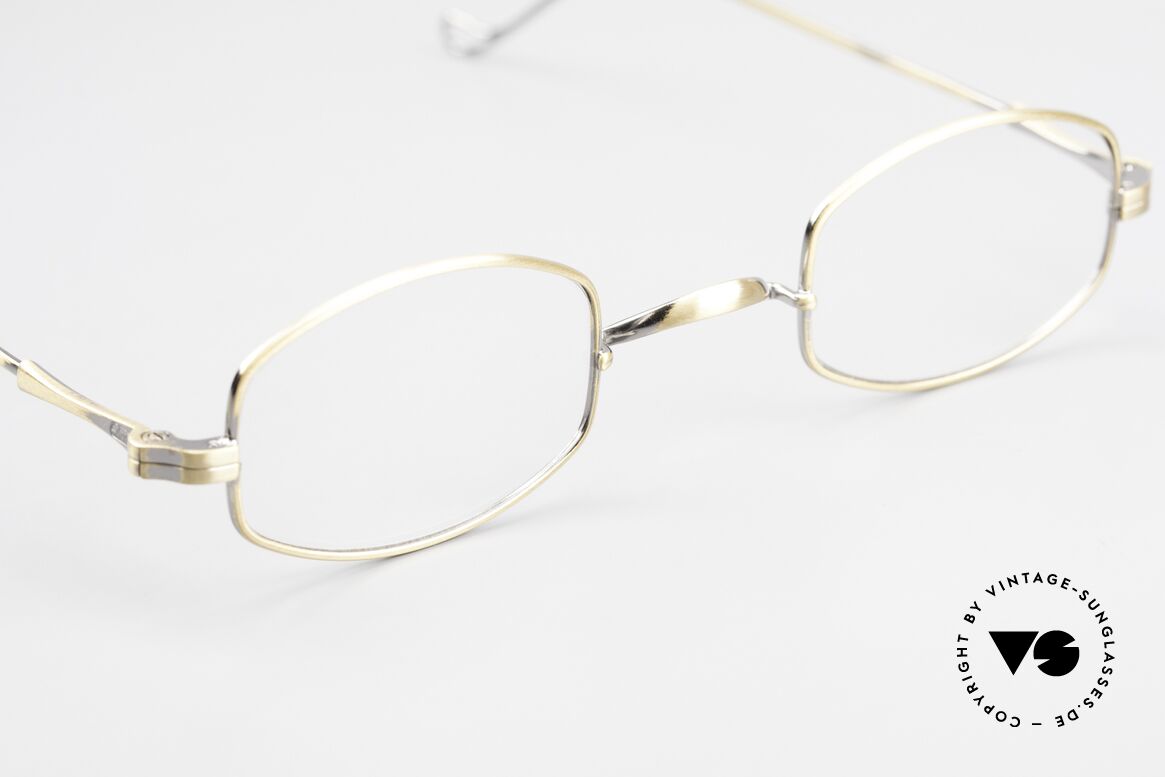 Lunor II 16 Alter Klassiker Antik Gold, die Front-Form wird als "liegende Tonne" bezeichnet, Passend für Herren und Damen