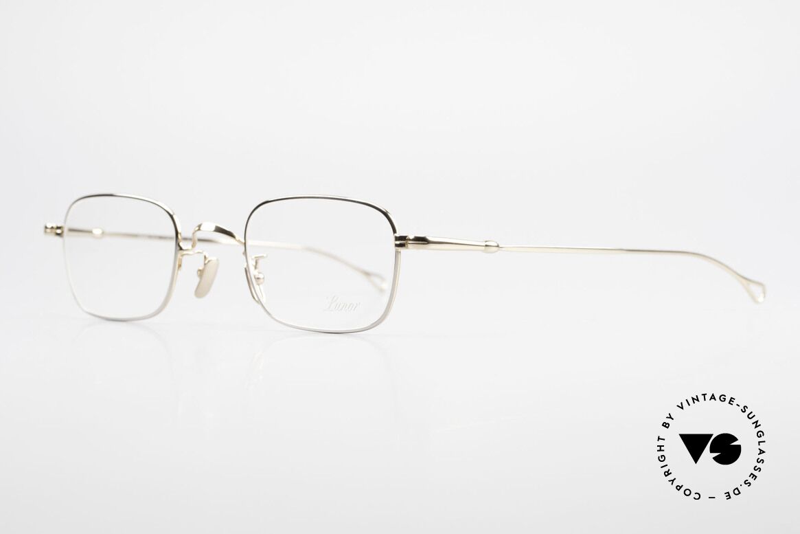 Lunor V 109 Alte Lunor Herrenbrille Metall, ohne große Logos; stattdessen mit zeitloser Eleganz, Passend für Herren