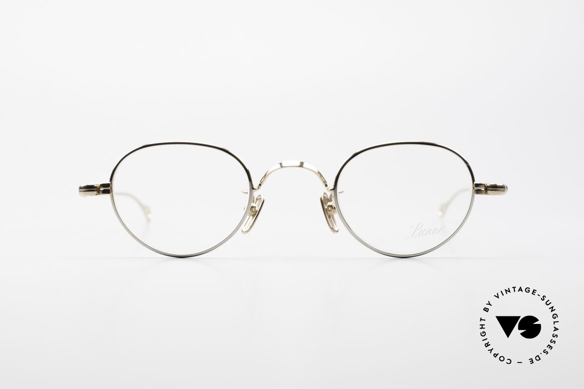 Lunor V 103 Glaseinfassung Platin Silber, ohne große Logos; stattdessen mit zeitloser Eleganz, Passend für Herren und Damen