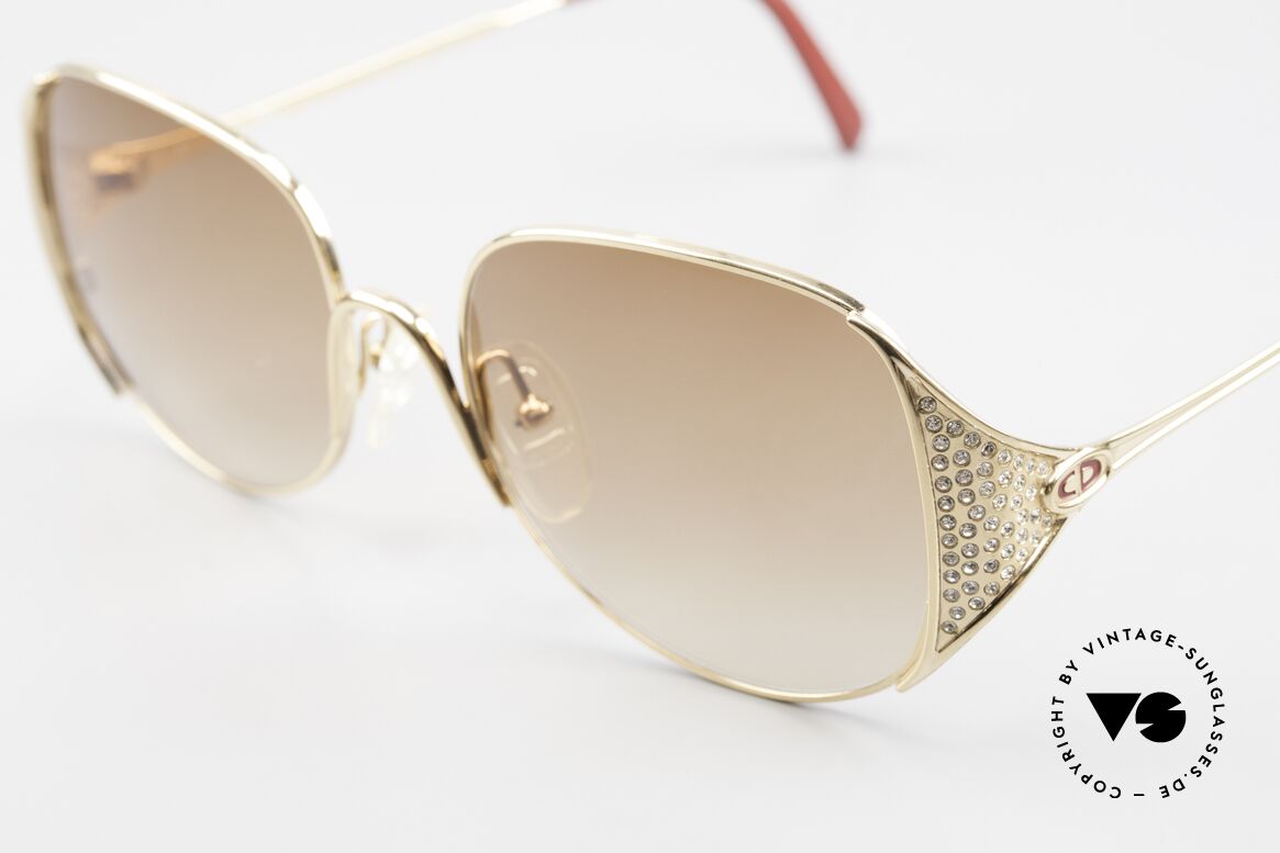 Christian Dior 2362 Damen Sonnenbrille Mit Strass, ungetragen (wie alle unsere C. Dior Sonnenbrillen), Passend für Damen