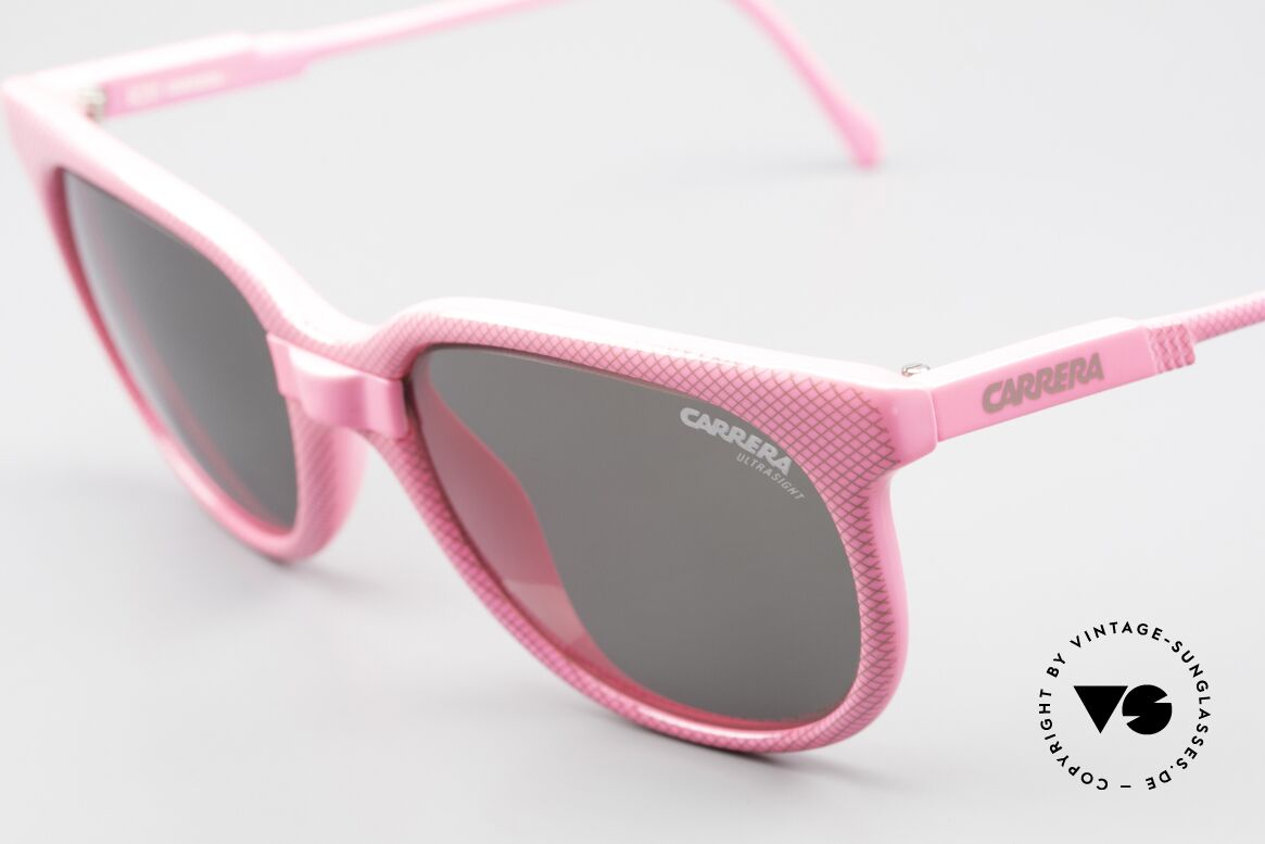 Carrera 5426 Damen Sportsonnenbrille Pink, sehr interessantes Rahmenmuster mit 'Gitter-Effekt', Passend für Damen